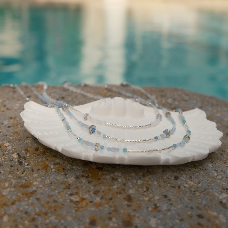 夏日浪花 蔚藍凝光 碧波拾藍 白浪輕語 水晶天然石 項鍊