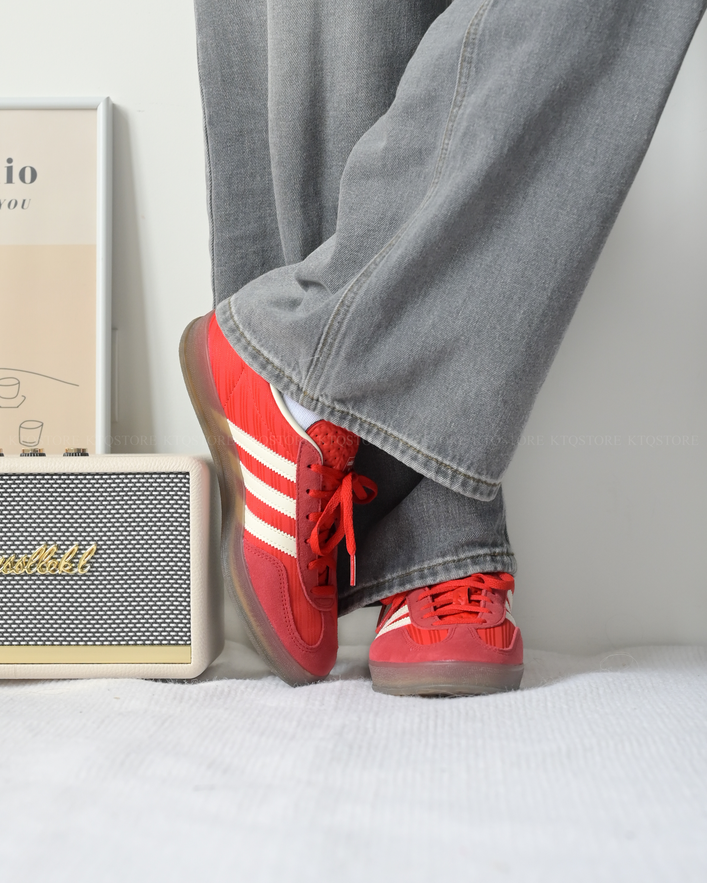 KTQ STORE ‧ Adidas Gazelle Indoor W條紋 緞面 德訓鞋 焦糖底 復古紅 JS1411