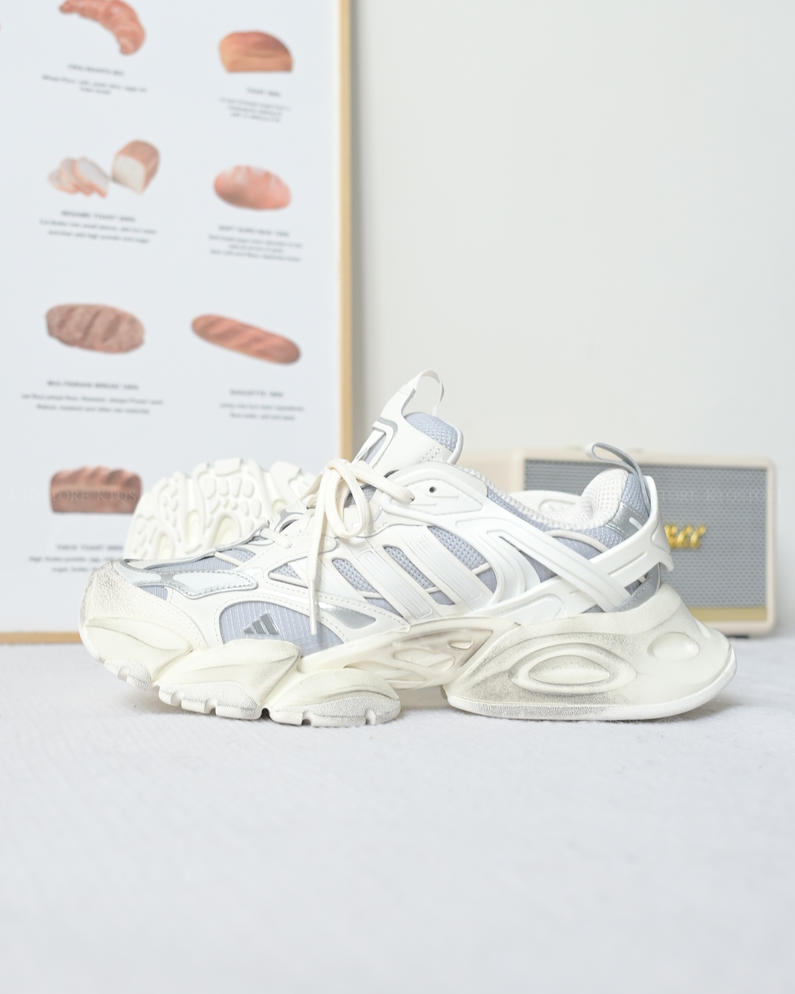 KTQ STORE ‧ Adidas XLG Runner Deluxe "White Silver" 白銀 JS1588