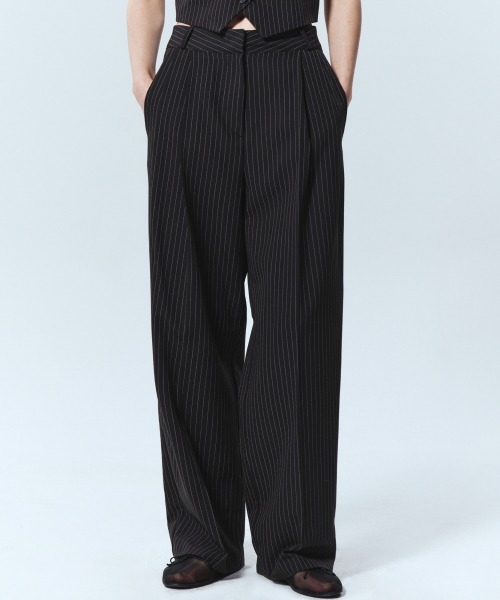 NICK&NICOLE TAILORED STRIPE PINTUCK SLACKS