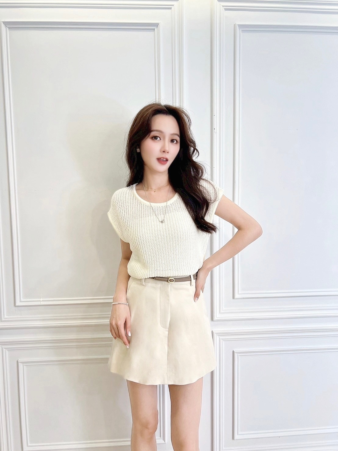 洞洞綁帶針織短袖上衣