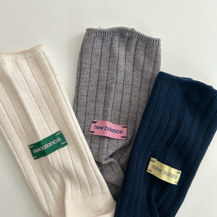 #現貨供應 New Balance × rumi 聯名款 女款 標籤粗針織 襪子 三雙組