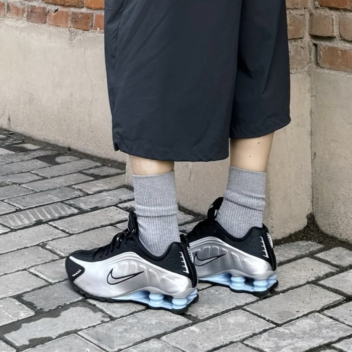 NIKE SHOX R4 科技藍 彈簧鞋 “PSYCHIC BLUE” 復古 休閒鞋 HQ1988-004