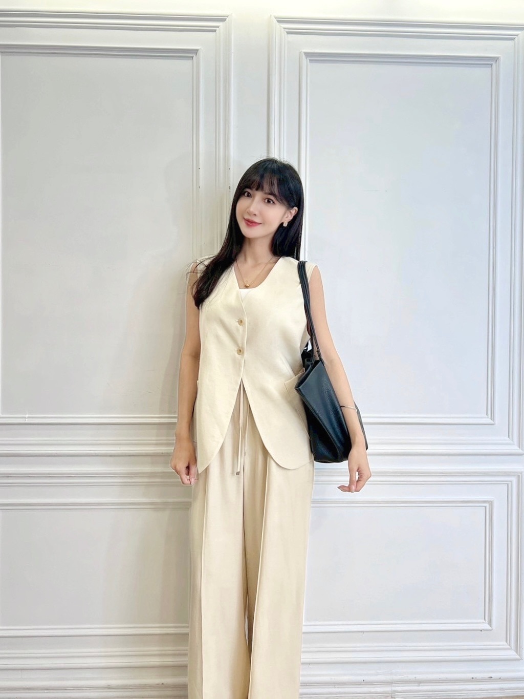 俐落大牌感背心套裝