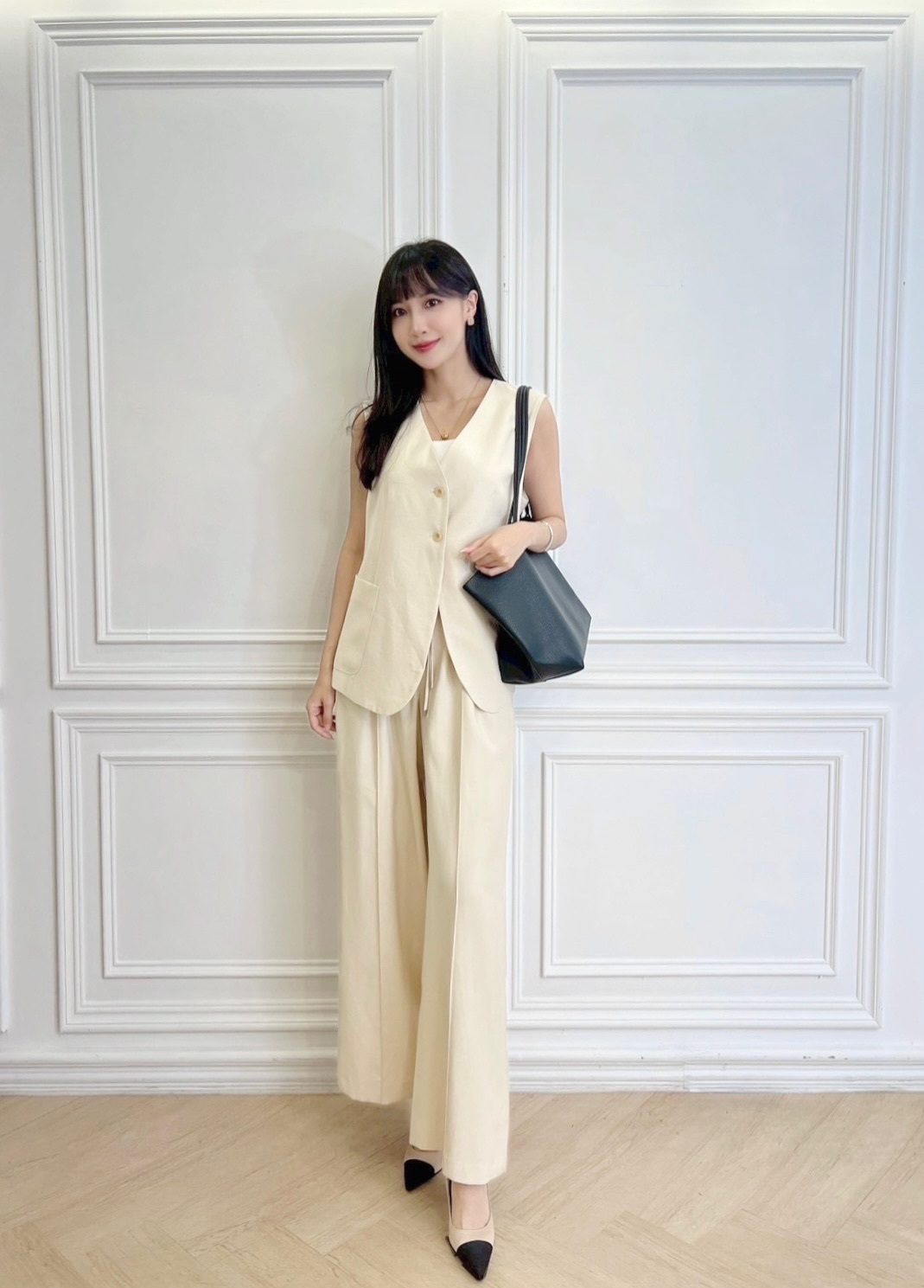 俐落大牌感背心套裝