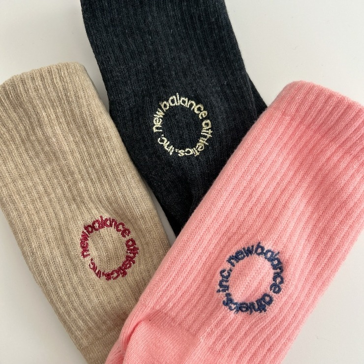 #現貨供應 New Balance × rumi 聯名款 女款 刺繡循環字母 襪子 三雙組