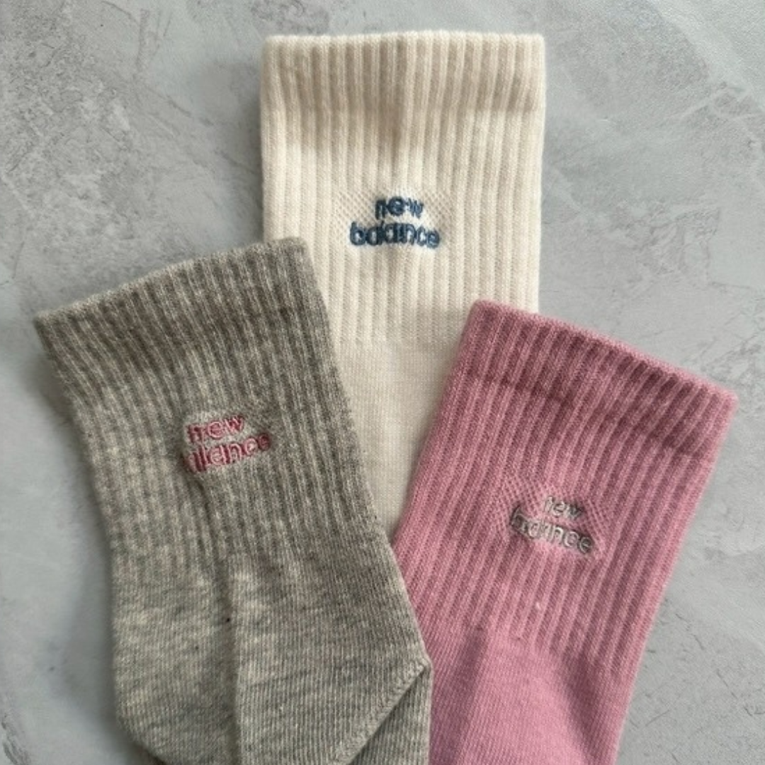 #現貨供應 New Balance × yuri 聯名款 女款 刺繡字母 襪子 三雙組