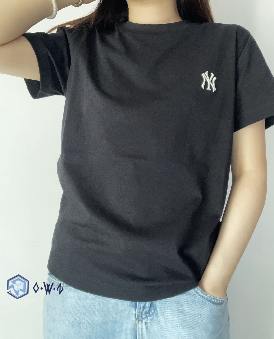 【OWN】MLB Korea 短袖上衣 經典 胸前LOGO 刺繡 夏季服飾 短TEE NY 洋基 Karina同款 Aespa 不分男女 黑色