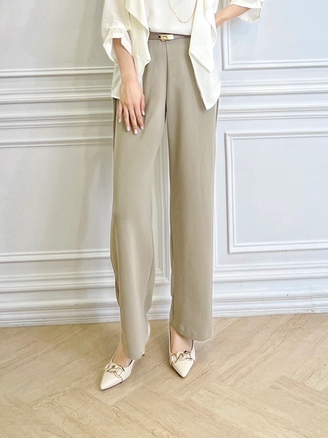 極致親膚彈性長腿褲