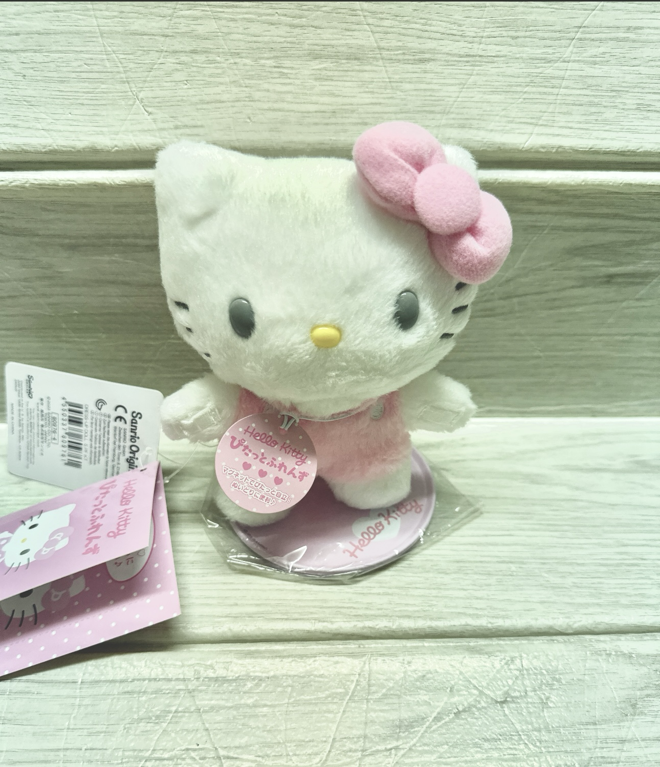 Hello Kitty站立公仔