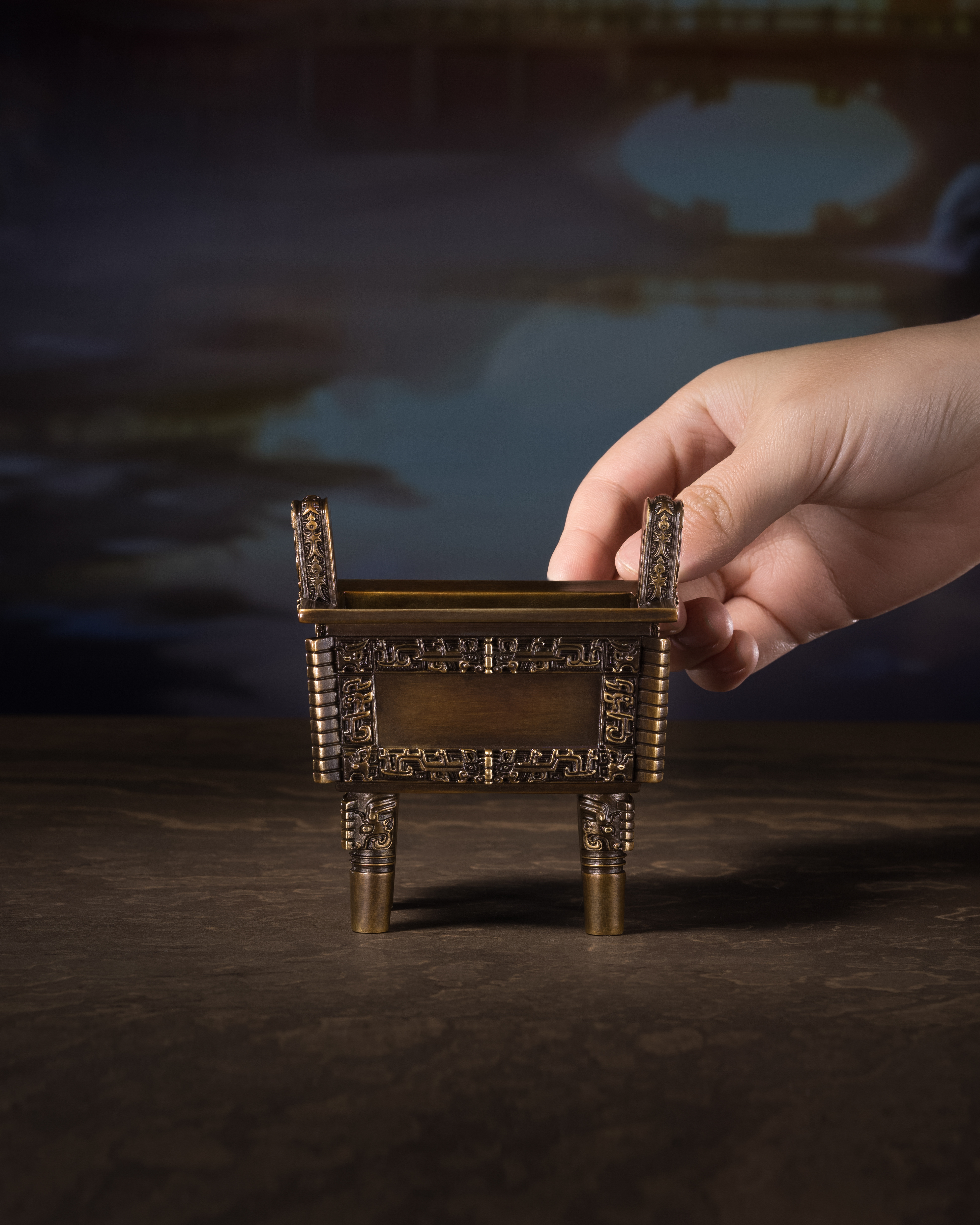 司母戊鼎(咖啡色)