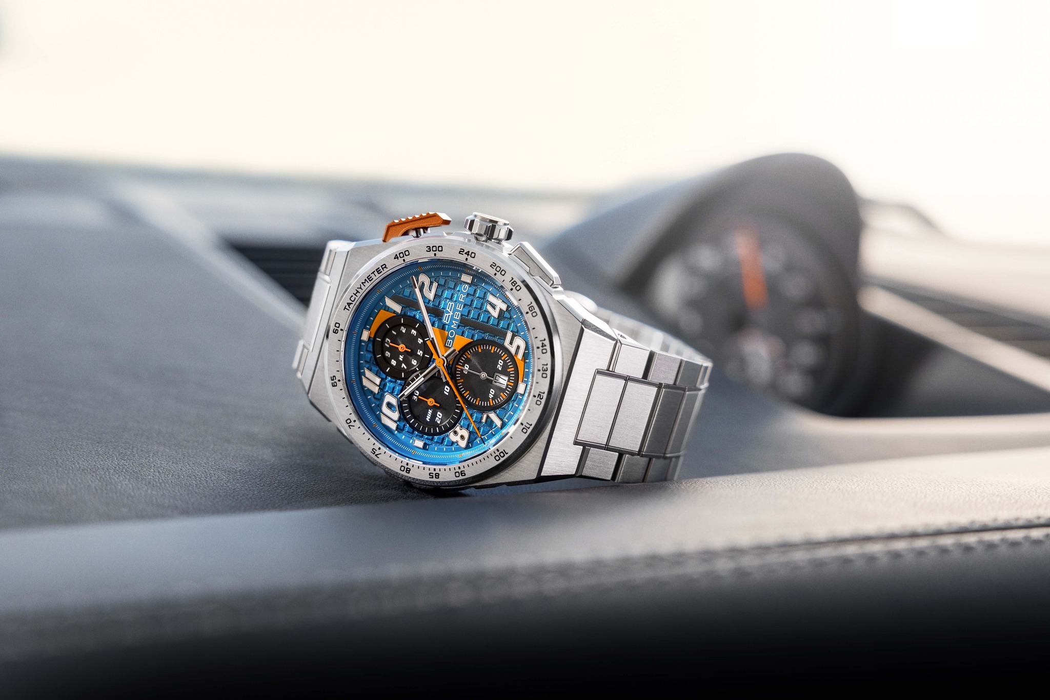 Bomberg, 炸彈錶,APEX RB,午夜傳奇計時碼錶,電光藍,NT42CHPBL.01-4.12,APEX YM,海嵐風暴計時碼錶,NT42CHSS.01-6.12,APEX ML,賽道烈焰計時碼錶,NT42CHSS.01-11.12