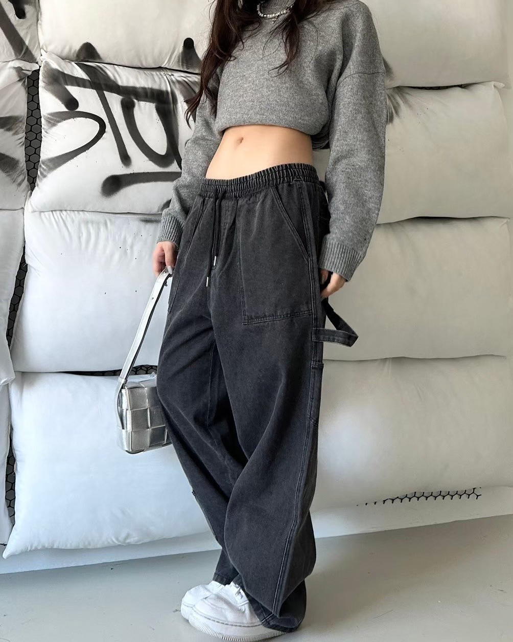 女生模特穿著#95843 韓國刷色畫家牛仔長褲黑色