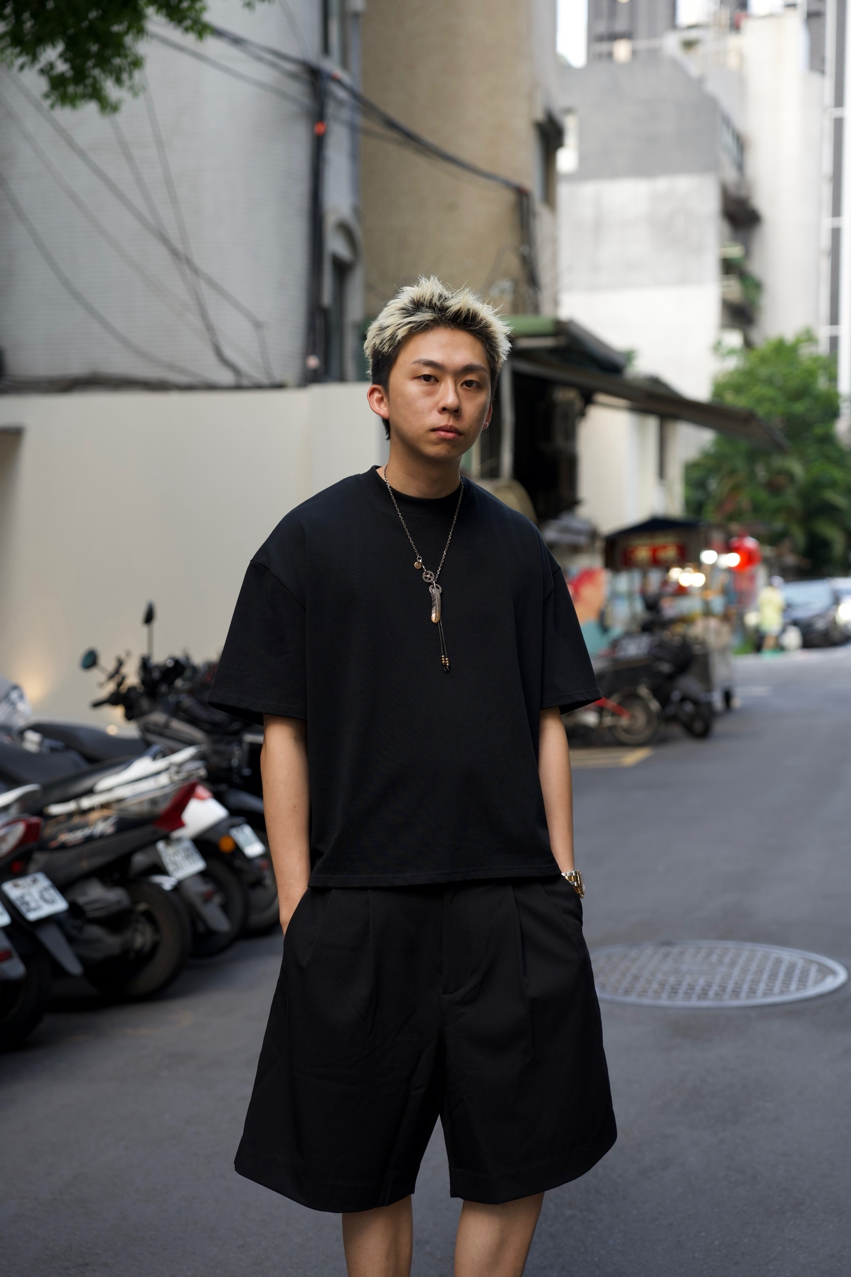 西裝材質短褲