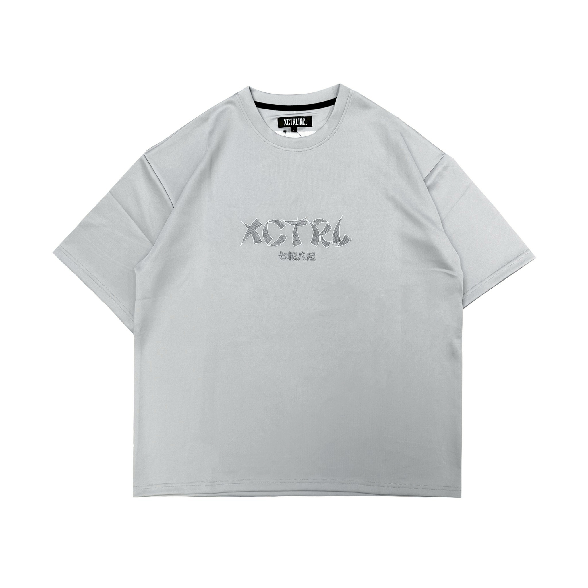 XCTRL 電繡達摩寬版短T-灰
