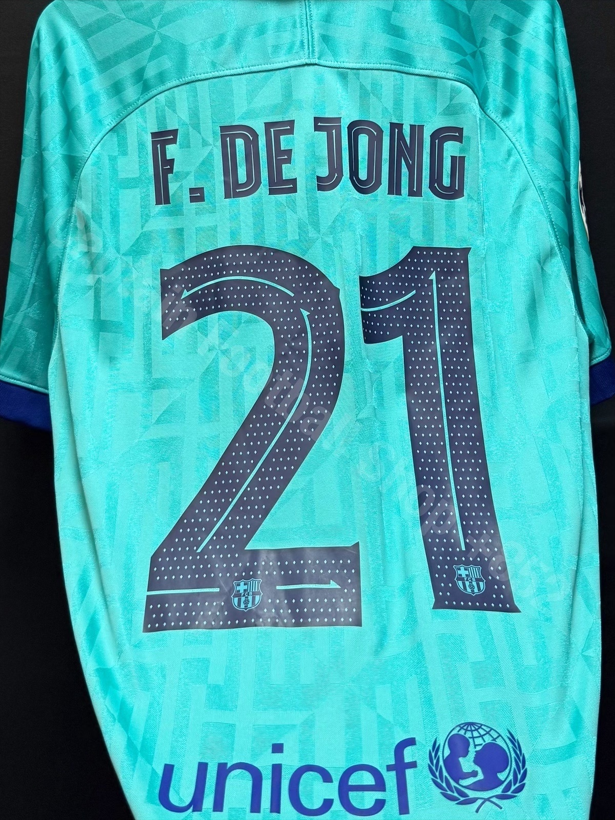 FC Barcelona 2019-2020 Nike Third Shirt #21 F D JONG