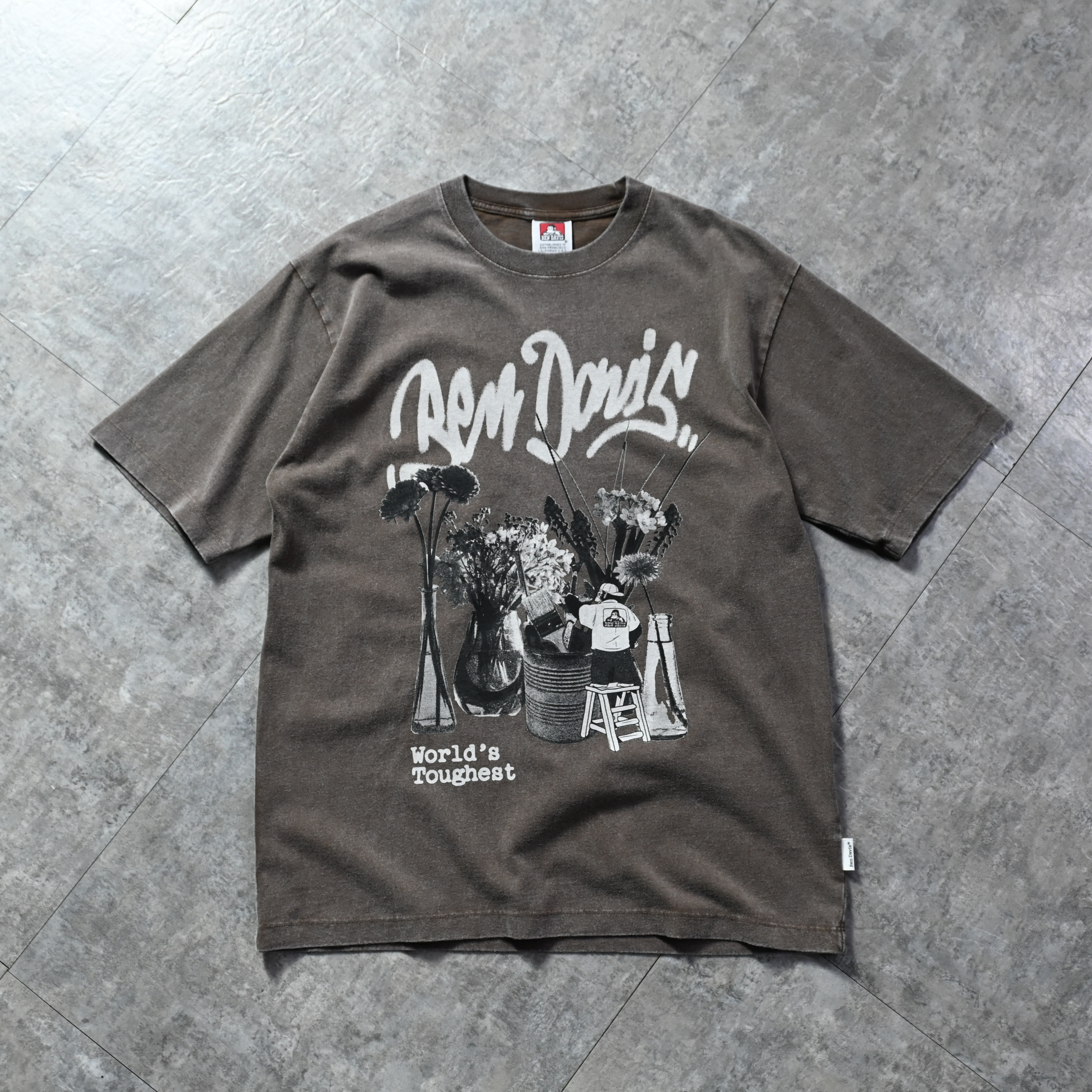 Ben Davis JP FLOWER VASE VNTG TEE