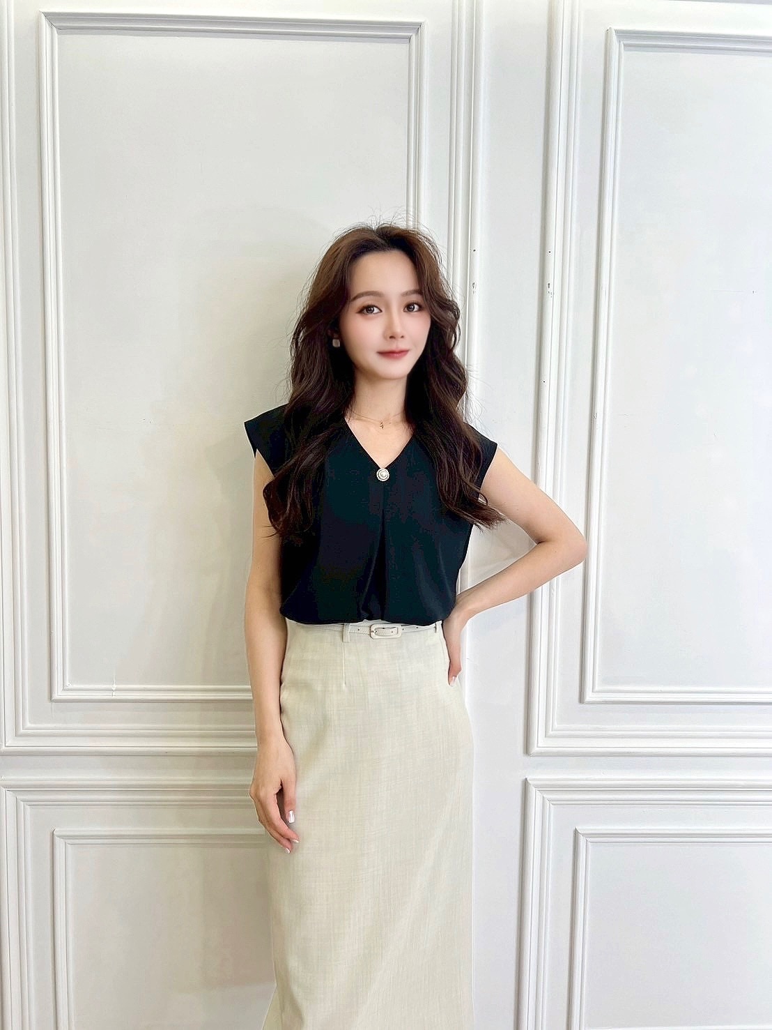 滾金邊珍珠釦背心