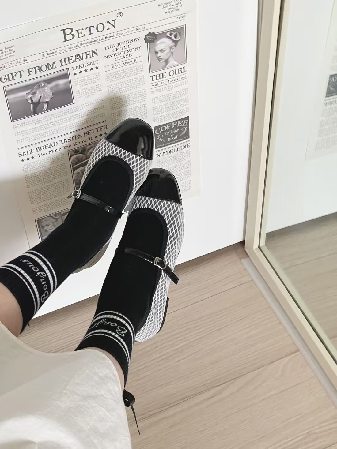 魚網圓頭平底鞋