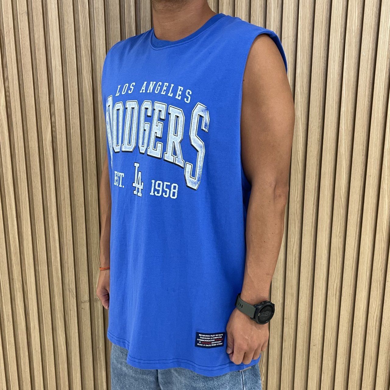 英文字背心 V1131