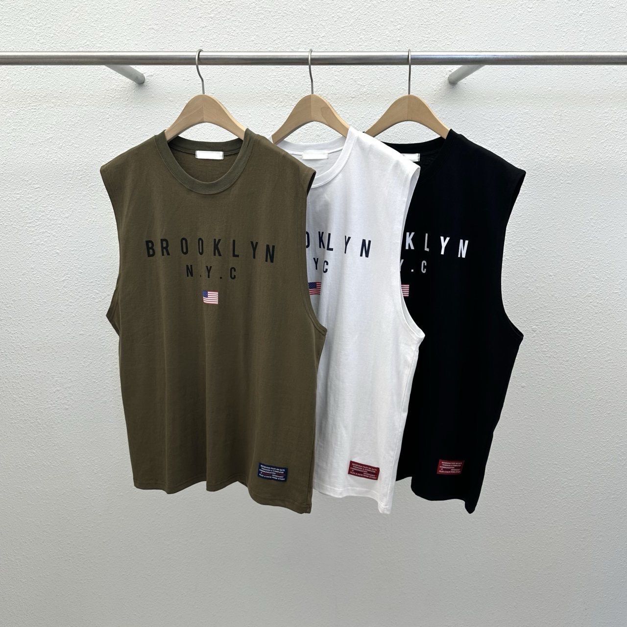 英文字圖案背心 V1134