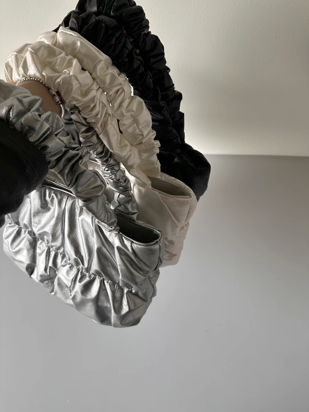 銀色枕頭包（現貨）