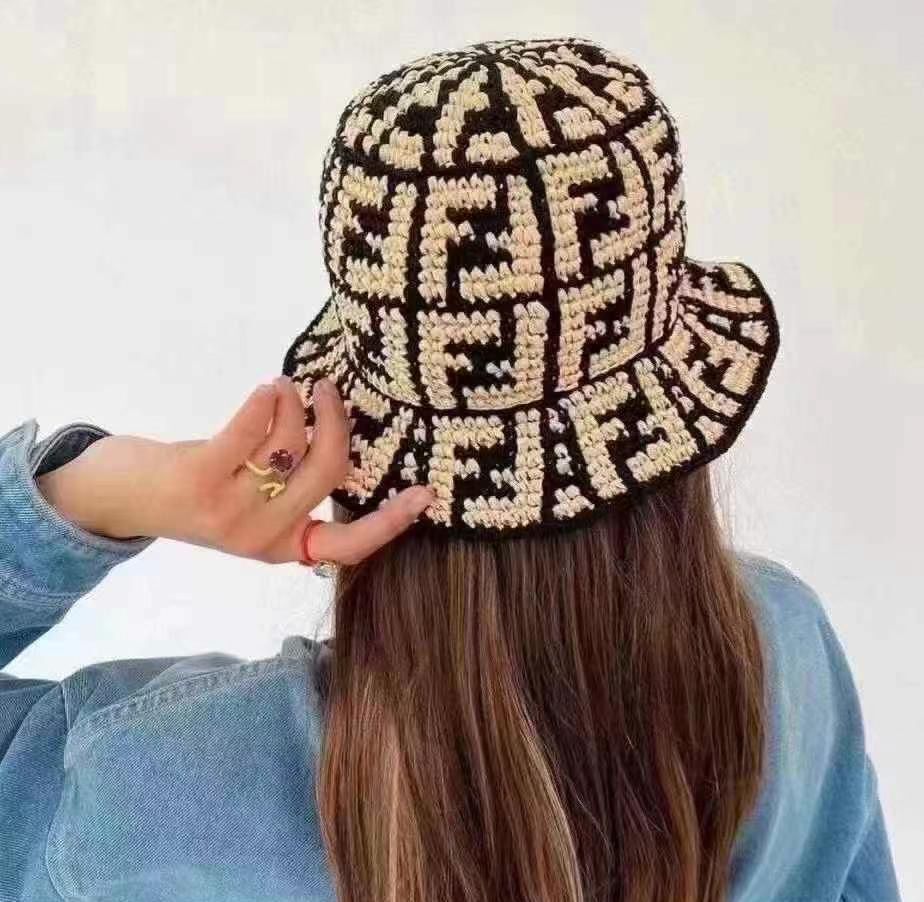 Outlet Fendi Bucket Hat