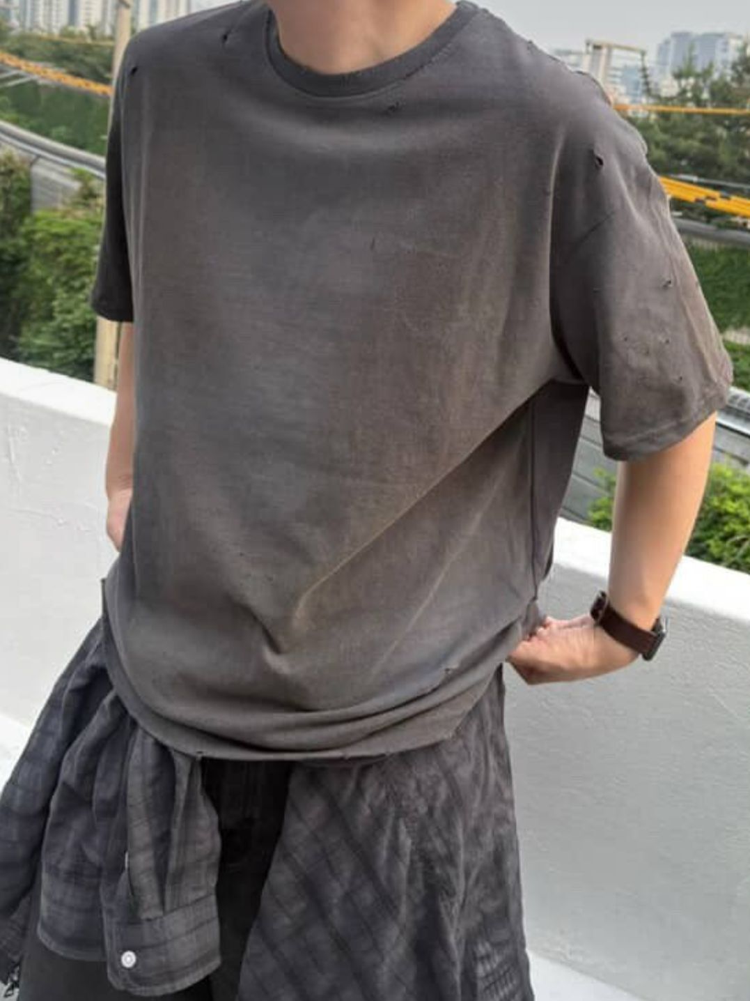 仿污破洞淨色短袖Tee 12GAUGE-044T