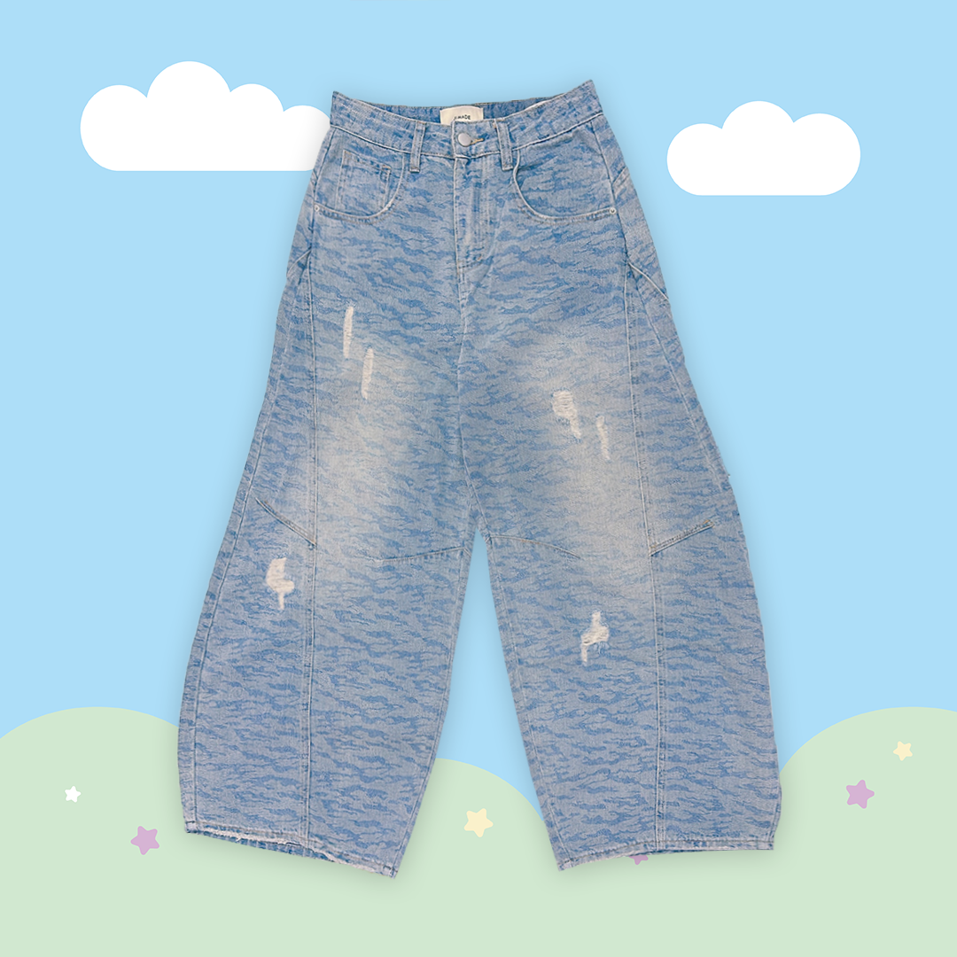 こ♡こ 跳跳虎迷彩刷白彎刀牛仔褲