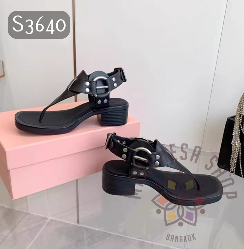 S3640 - 全真皮頭層羊仔皮暗黑銀扣人字高踭涼鞋