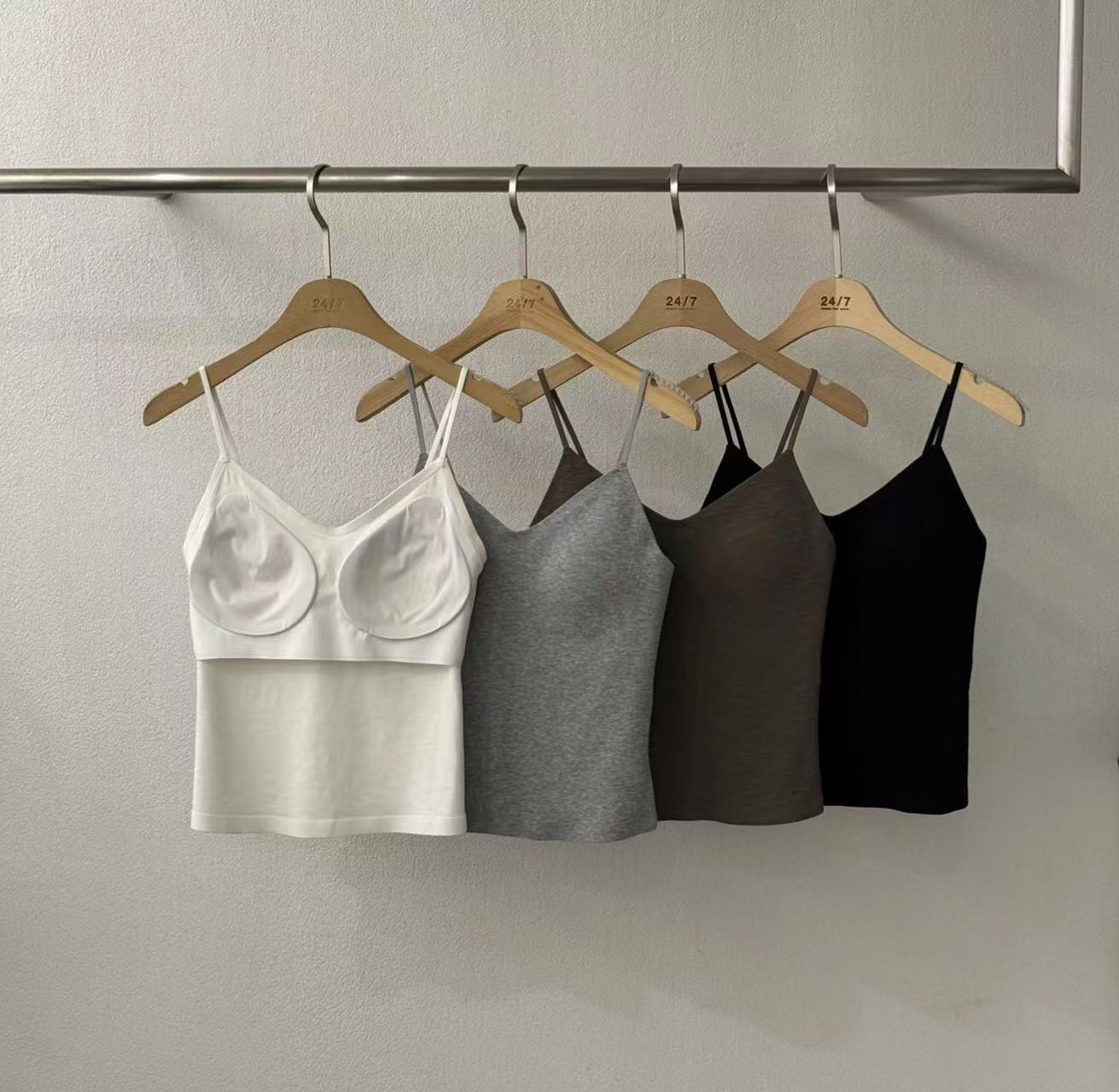 TW2538 V Shape 棉bra top