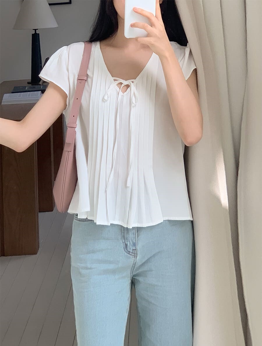 韓國Cherrykoko授權 氣質晨映摺線傘擺V領綁帶上衣