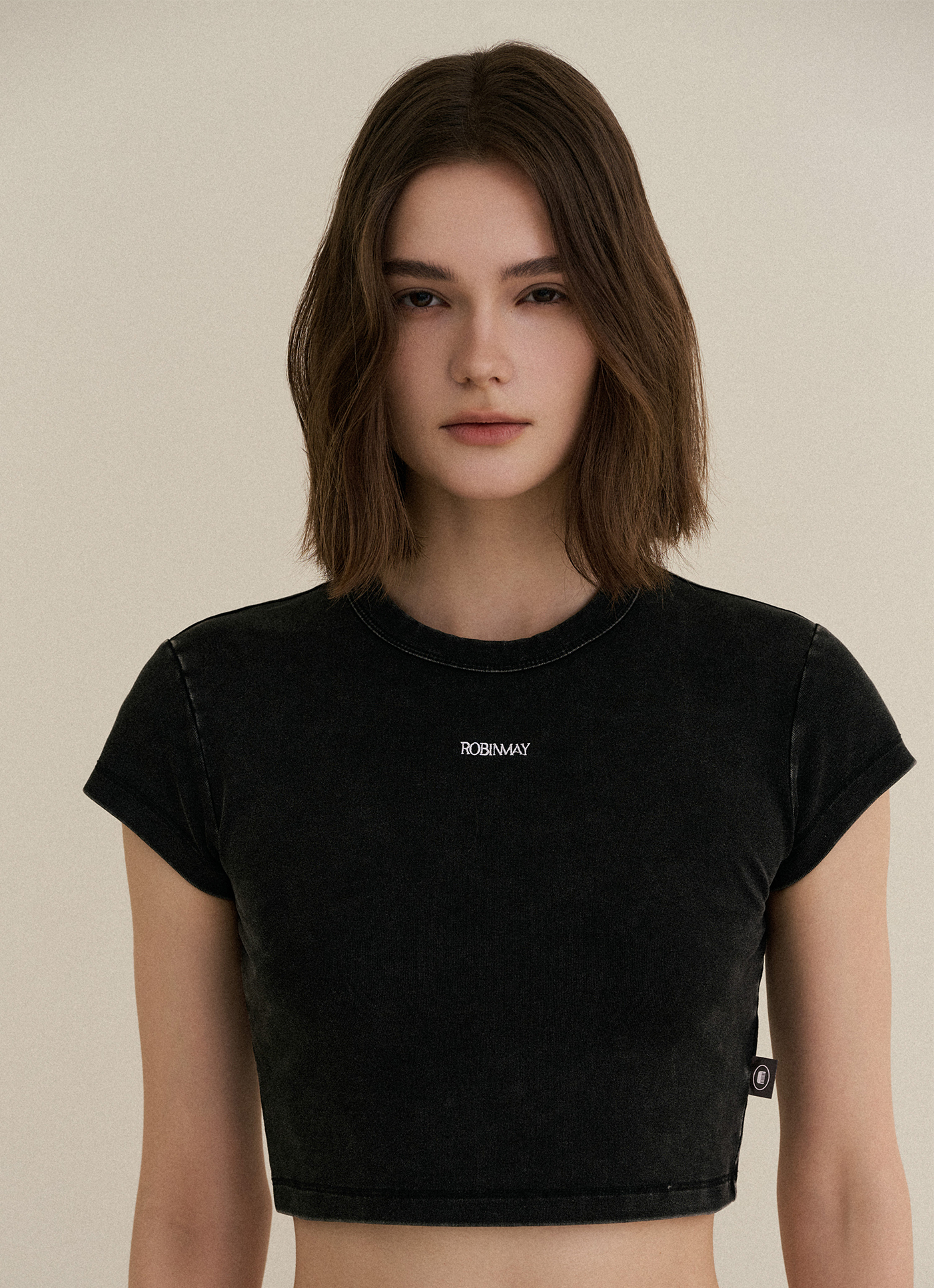 ELLY 短版上衣｜Elly設計師系列｜ROBINMAY 官方網站(RM)