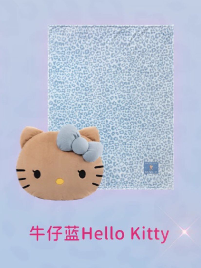 【 預購 】tbh野獸派 家居黑皮hello kitty 二合一法蘭絨抱枕毛毯-牛仔藍