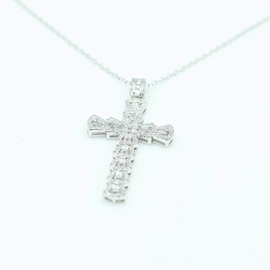 十字架讚石項鍊0.50ct/18k