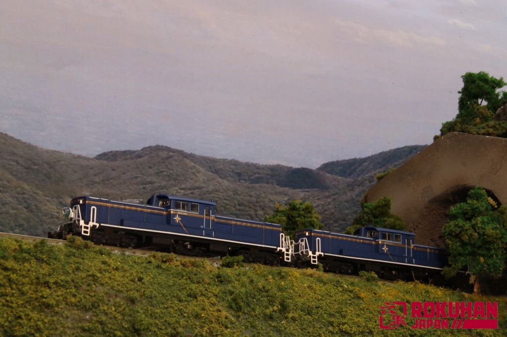 Rokuhan T002-8 Z規 DD51 1000A 寒地型 北斗星 重連セット