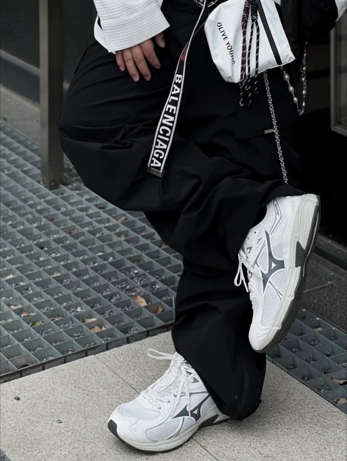 MIZUNO Speed 10s 極簡灰白