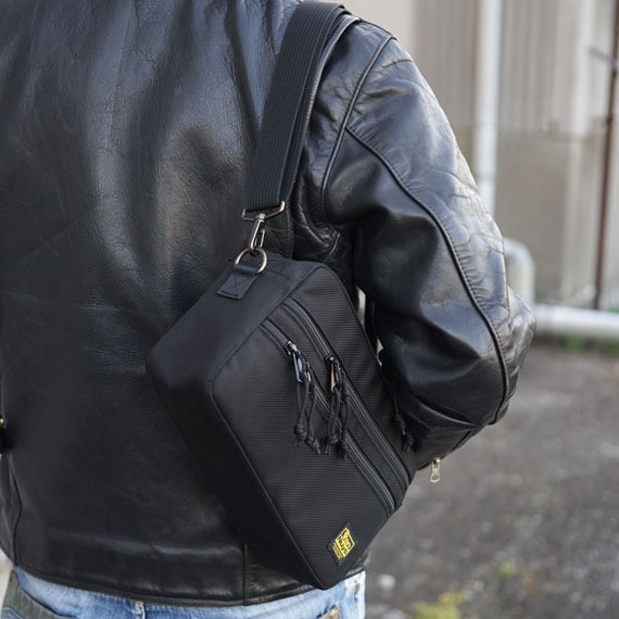 VanNuys E391 Double Zipper Shoulder Bag