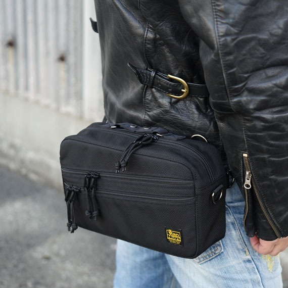 VanNuys E391 Double Zipper Shoulder Bag