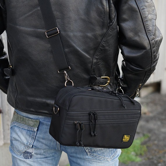 VanNuys E391 Double Zipper Shoulder Bag