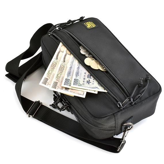 VanNuys E391 Double Zipper Shoulder Bag