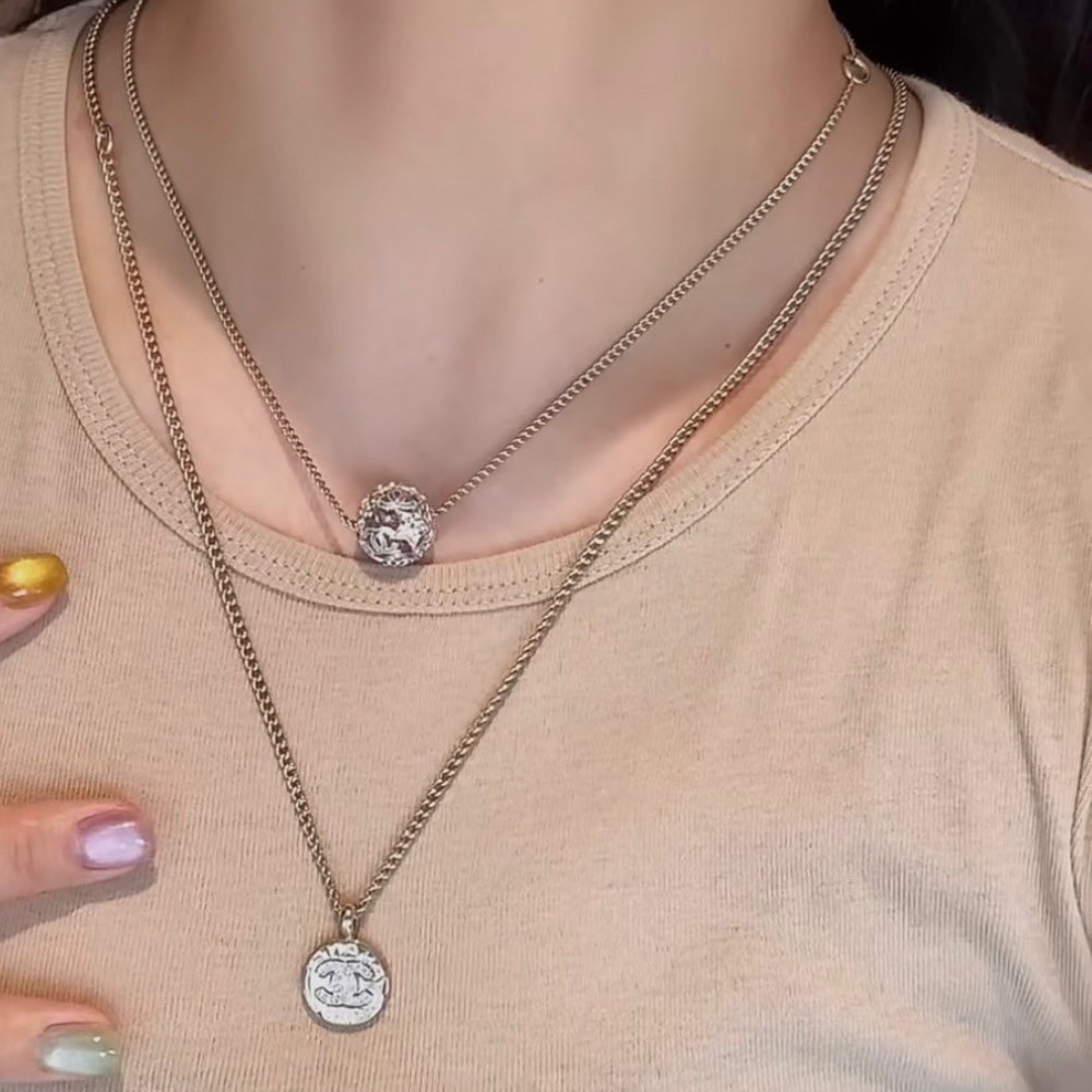 18k”香奶奶25a鏤空星空小圓球高奢定製項鍊