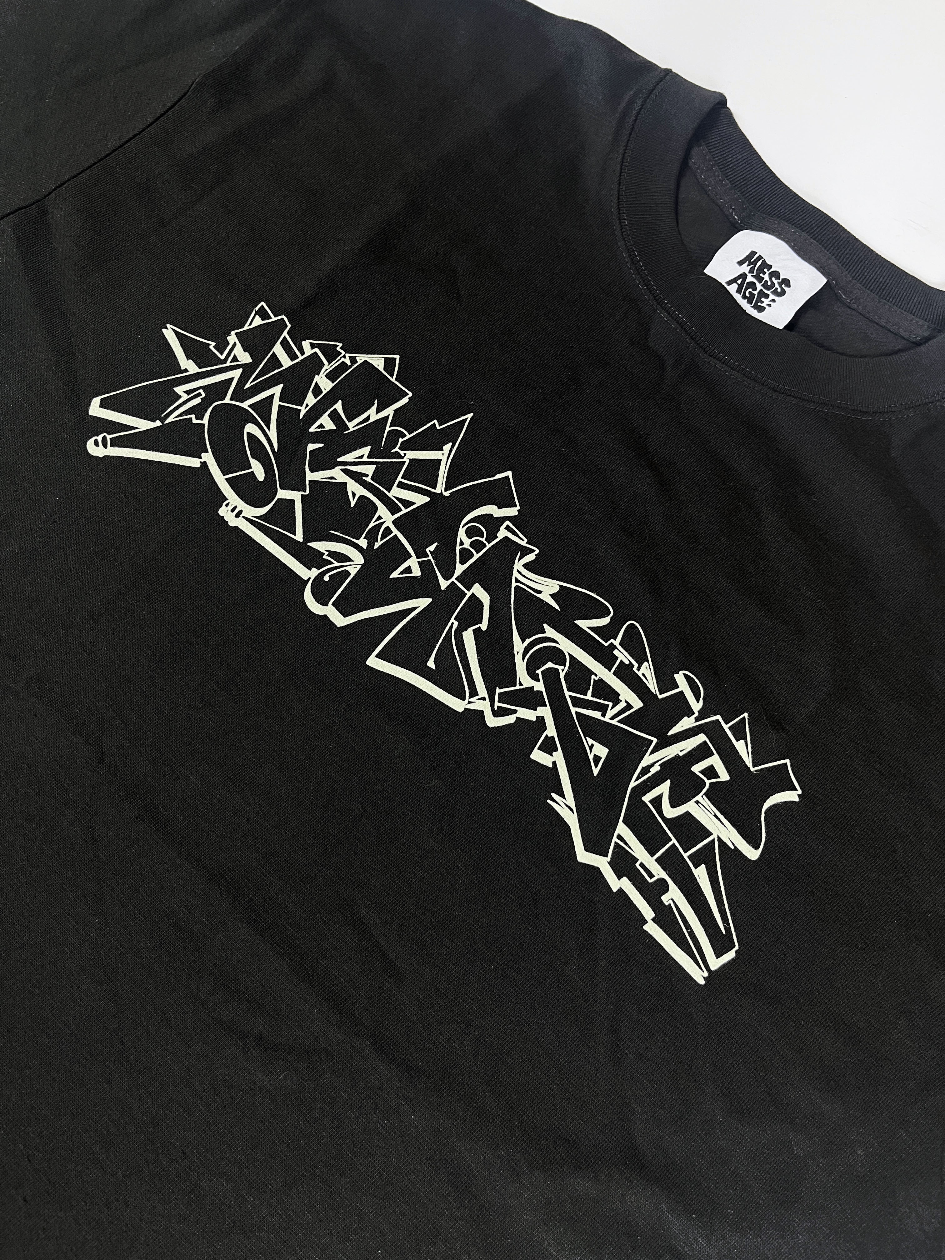 Mess-Age Piece Tee 鐵灰 / 粉綠