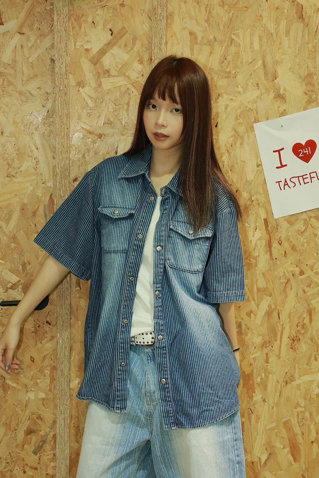 直紋 刷白 雙口袋 釦子 牛仔短袖 #襯衫