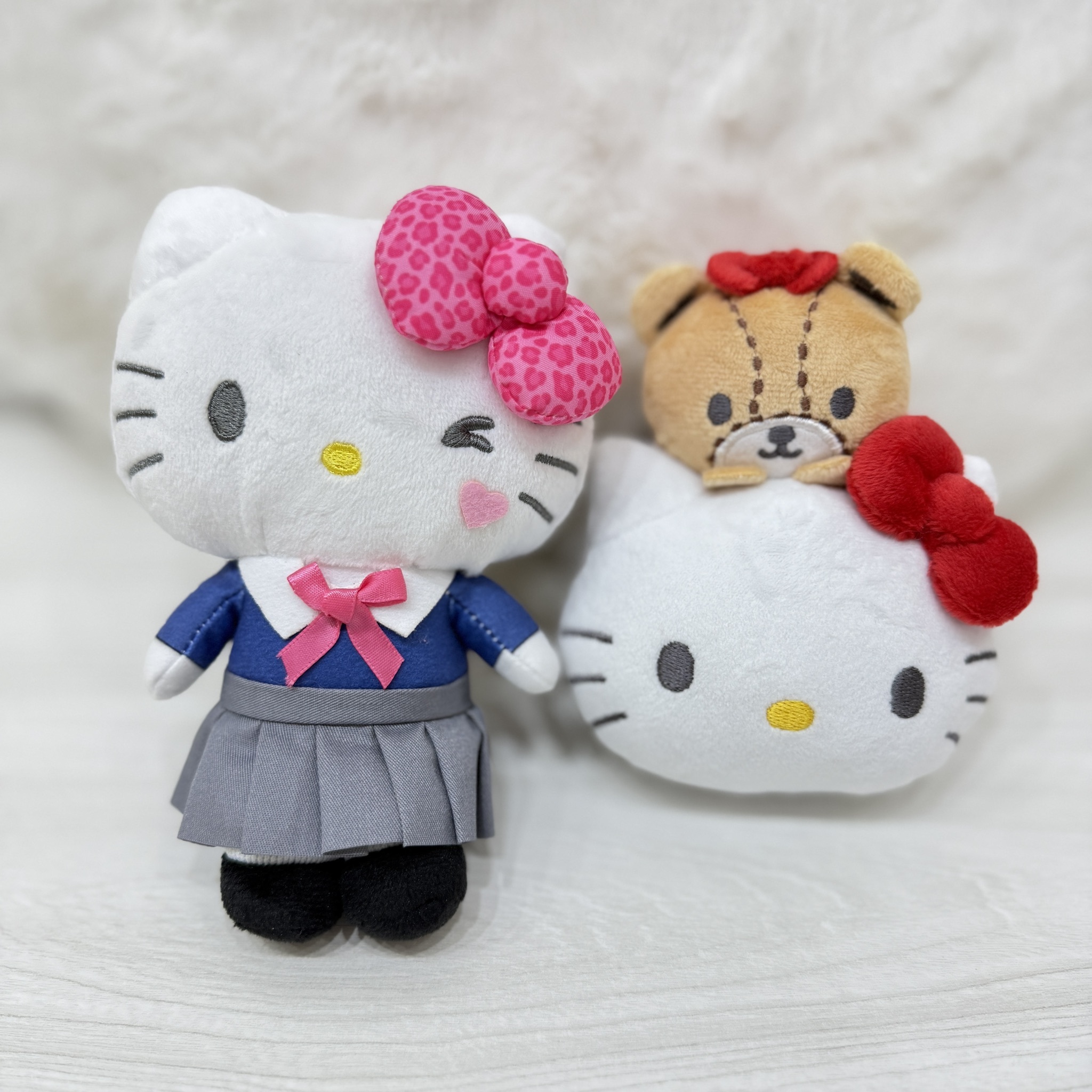 SANRIO 三麗鷗 KITTY 凱蒂貓 大吊飾  泰迪熊 好朋友 學生服 大頭 泰國代購