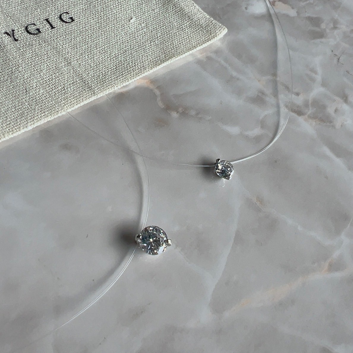 kr”輕奢水鑽魚骨線·光感項鍊