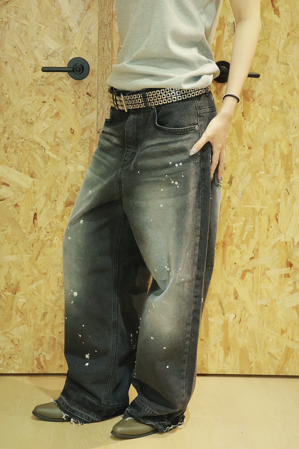 潑墨 下擺毛邊設計 直筒版型 長褲 #牛仔褲