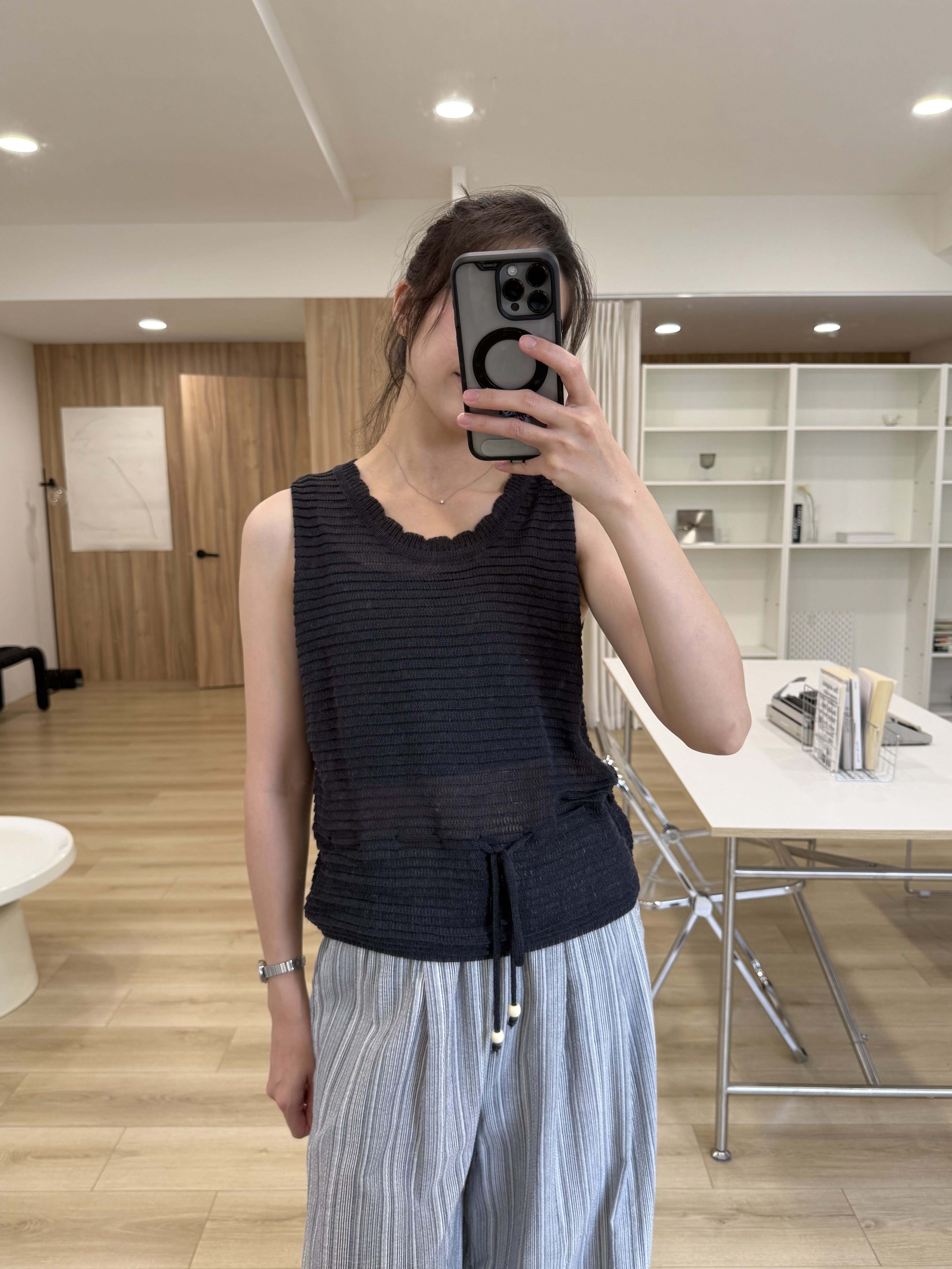 花邊抽繩針織背心