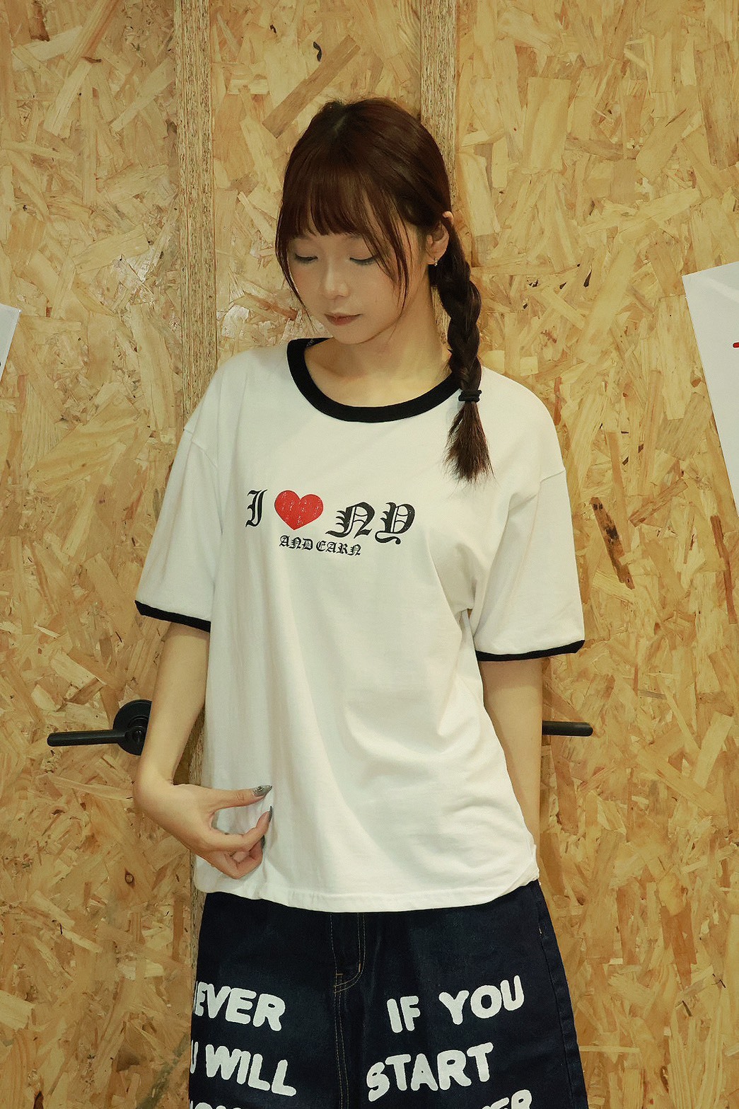 歌德文 拼接色系 愛心 寬短版 上衣 #短袖