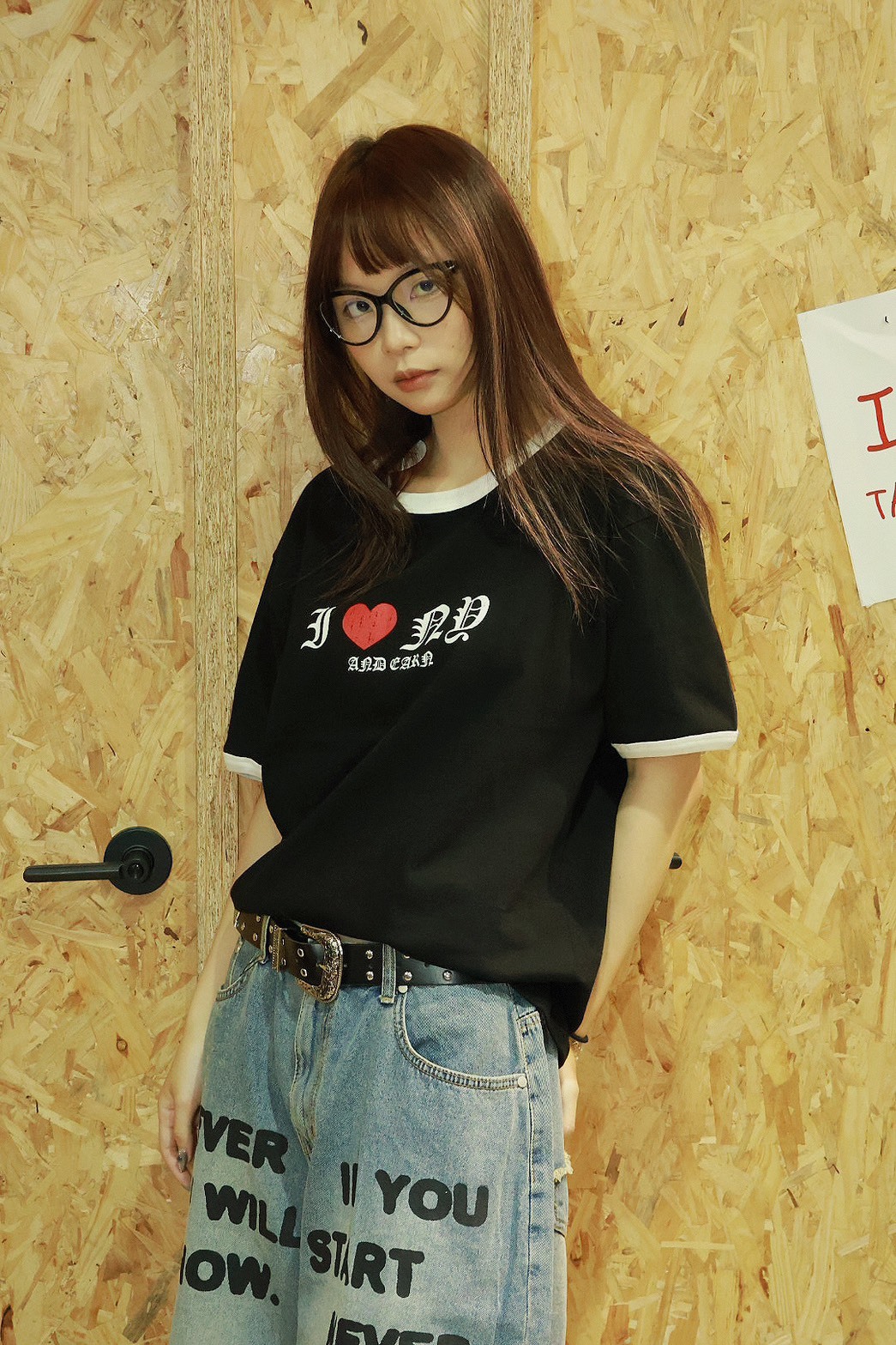 歌德文 拼接色系 愛心 寬短版 上衣 #短袖